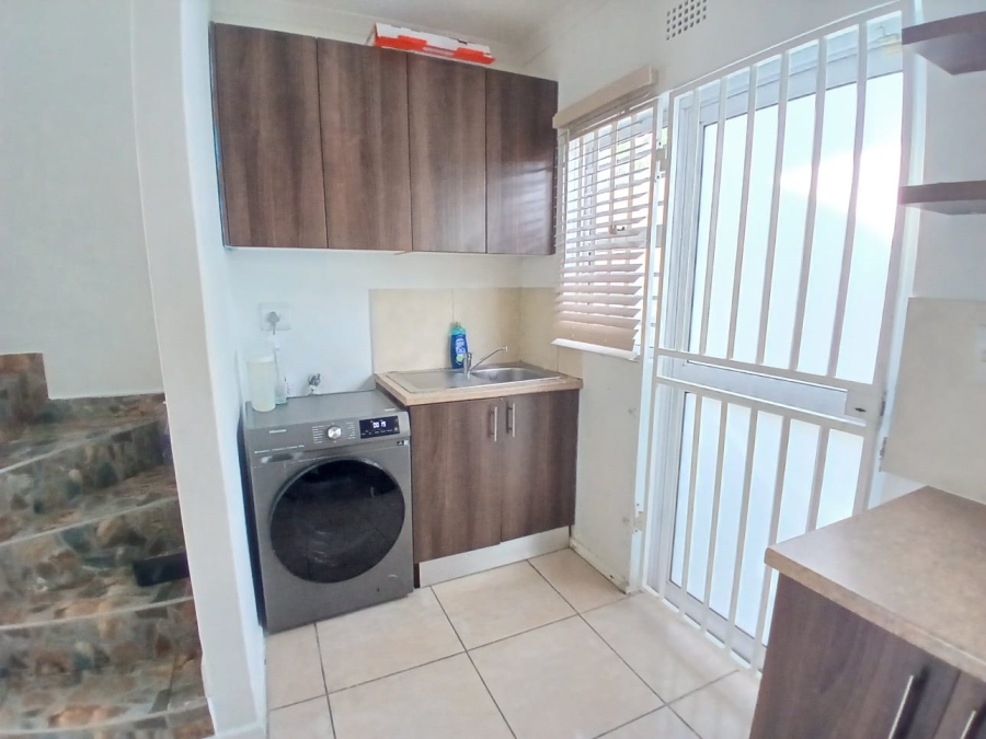 2 Bedroom Property for Sale in Bardale Village Western Cape